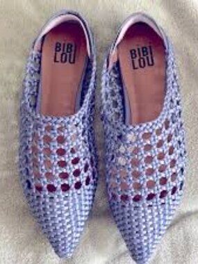 Bibi Lou Woven Metallic Pointed Toe Flats Size 40